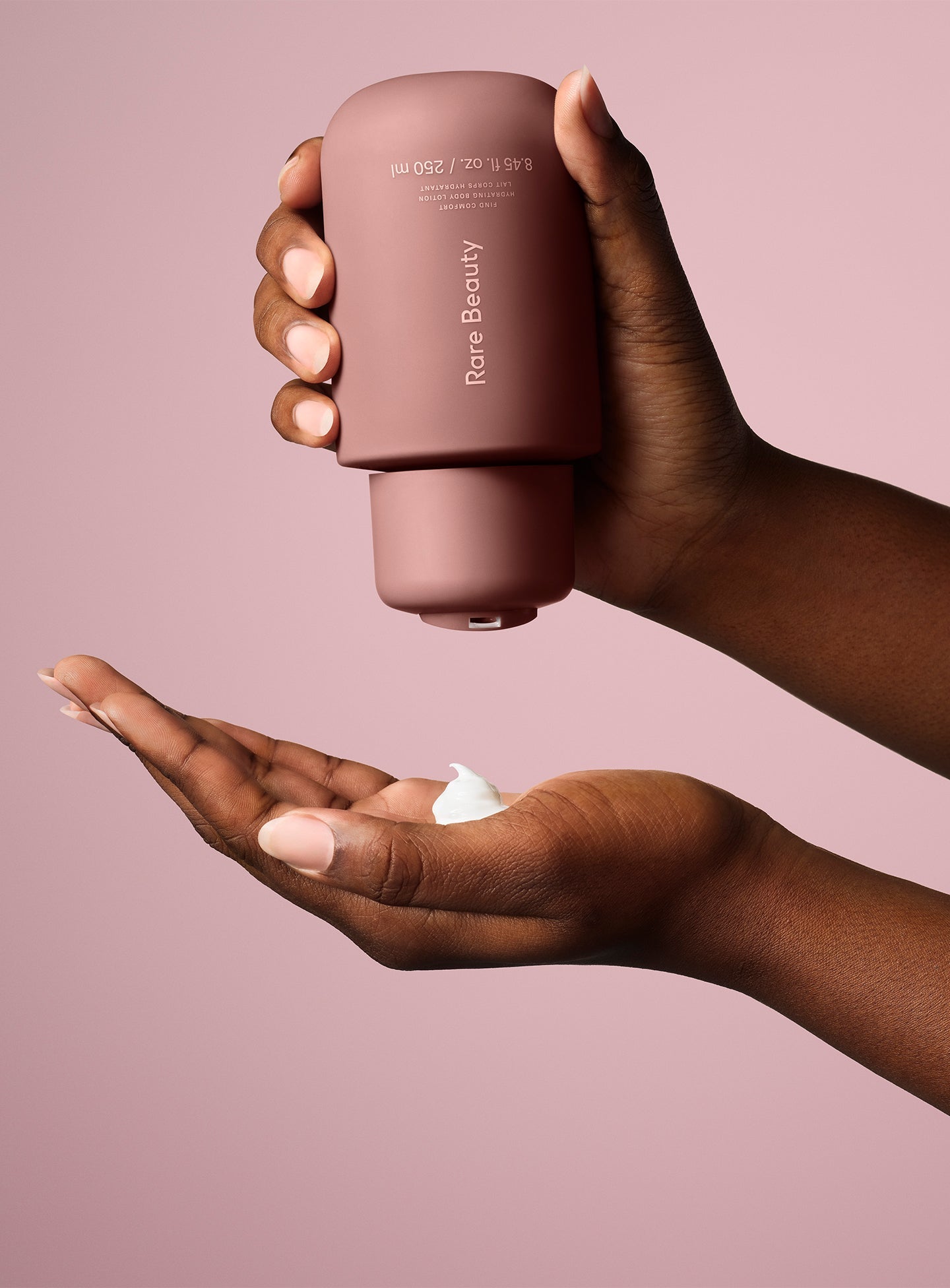 Find Comfort Hydrating Body Lotion - Image 4