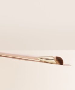 Alternative view of Liquid Touch Concealer Brush