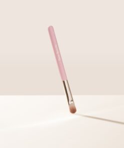 Stay Vulnerable All-Over Eyeshadow Brush
